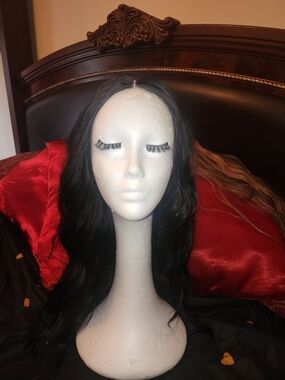 Black Long Wavy Women's Wig - Lace Front